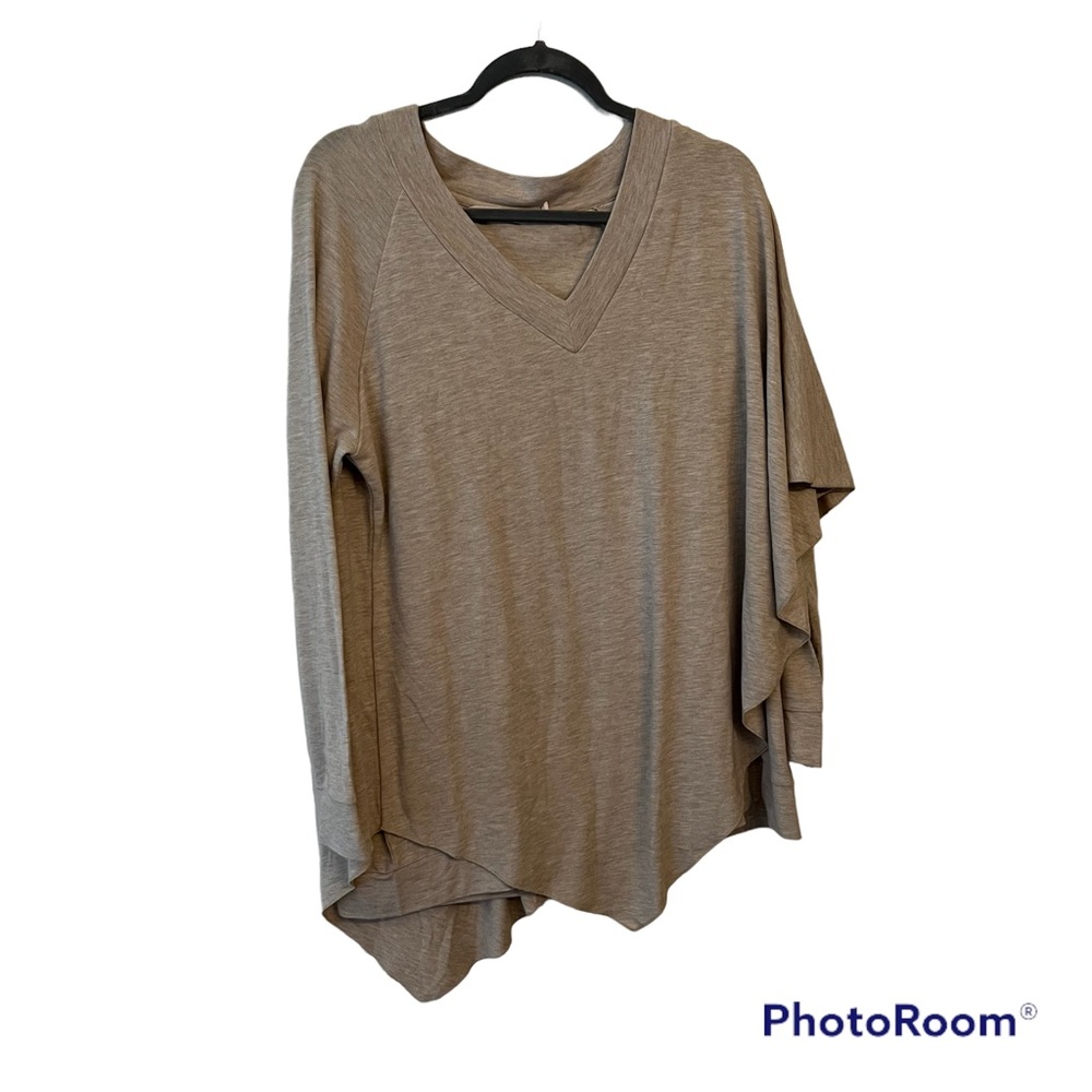 Soft Surroundings Tan Beige Long Sleeve Vneck Asymmetrical Hem Womens Size Large - Picture 1 of 9